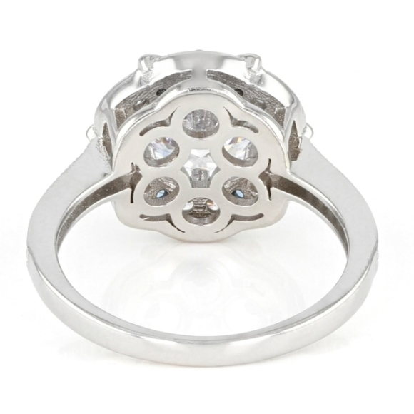 Ring - Picture 3 of 3